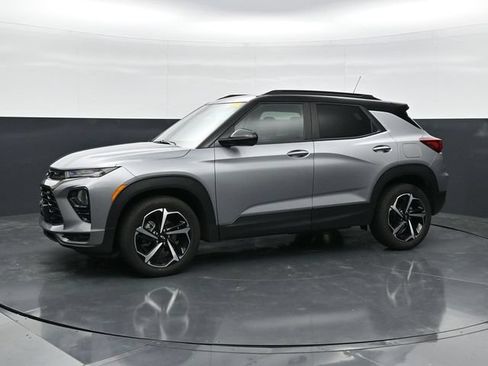 Used 2023 Chevrolet TrailBlazer RS FWD image 6