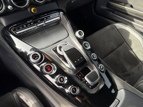 Used 2018 Mercedes-Benz AMG GT R image 65