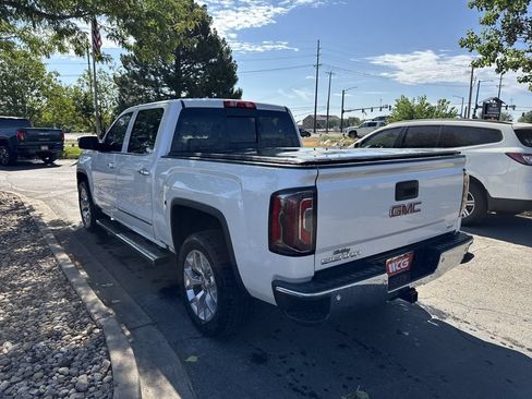 Used 2017 GMC Sierra 1500 SLT w/ SLT Premium Package AWD/4WD image 5