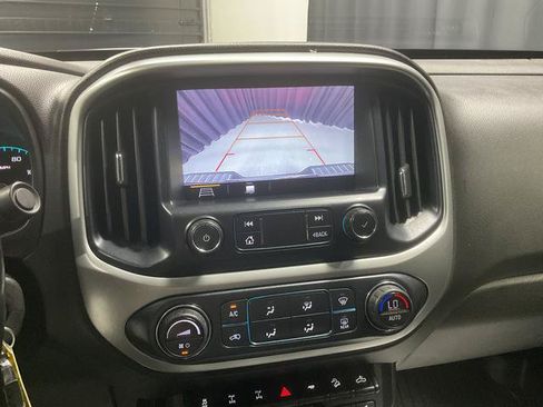 Used 2019 Chevrolet Colorado ZR2 AWD/4WD image 24