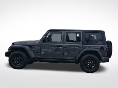 Used 2021 Jeep Wrangler Unlimited Willys image 10