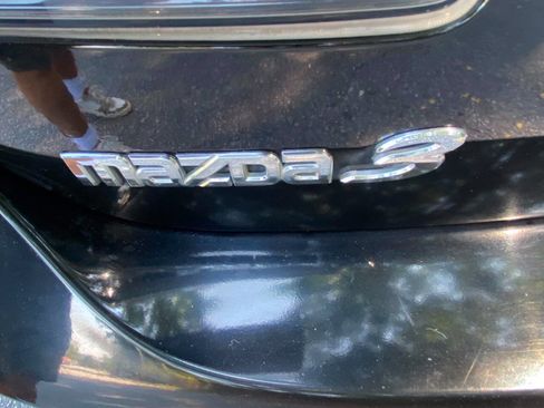Used 2011 MAZDA MAZDA3 s Sport FWD image 32