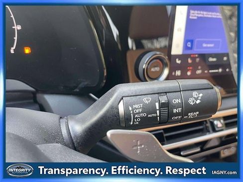 Used 2023 Lexus RX 350 Premium image 26