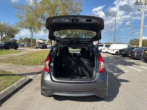 Used 2017 Nissan Versa Note SV FWD image 17
