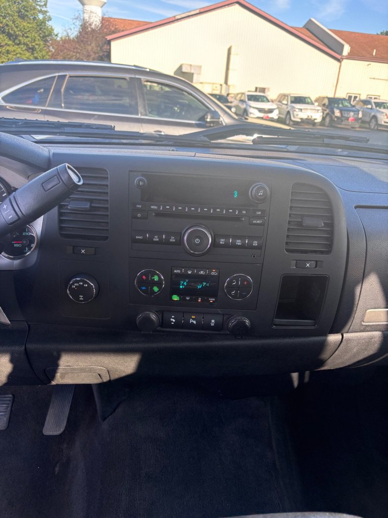 Used 2012 Chevrolet Silverado 1500 LT w/ All-Star Edition AWD/4WD image 17