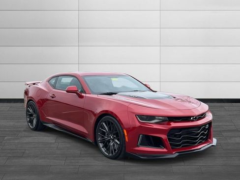 Used 2019 Chevrolet Camaro ZL1 image 7