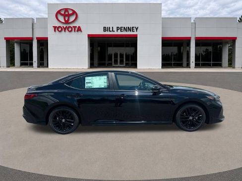 New 2026 Toyota Camry SE FWD image 6