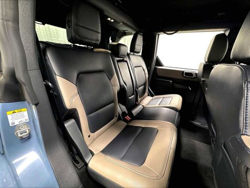 Used 2024 Ford Bronco Wildtrak AWD/4WD image 31
