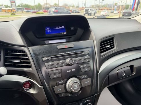 Used 2014 Acura ILX FWD image 23
