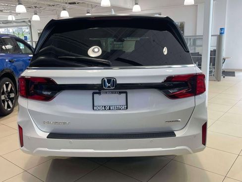 New 2026 Honda Odyssey EX-L image 5
