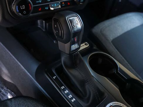 Used 2025 Ford Bronco Big Bend image 20