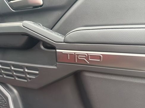 New 2025 Toyota Tacoma TRD Off-Road image 10