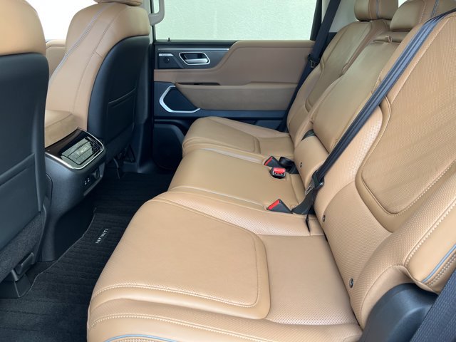 New 2026 INFINITI QX80 Luxe w/ Cargo Package AWD/4WD image 14