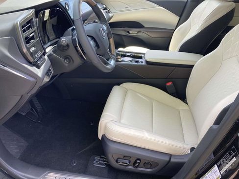 New 2026 Lexus RX 350 FWD image 12