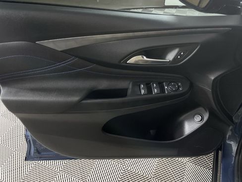 Used 2025 Buick Envista Sport Touring w/ Convenience II Package image 20