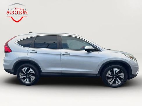 Used 2015 Honda CR-V Touring image 4
