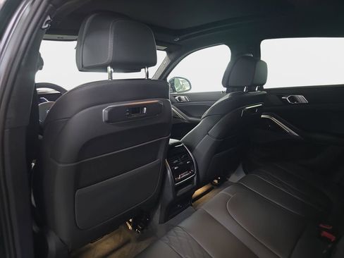 New 2026 BMW X6 xDrive40i w/ Climate Comfort Package image 11