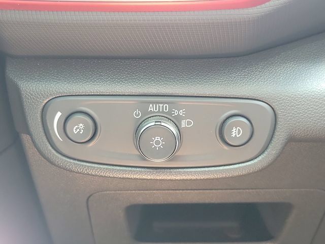 Used 2023 Chevrolet TrailBlazer RS w/ Sun and Liftgate Package FWD image 28