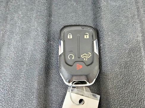 Used 2019 Chevrolet Silverado 1500 RST image 25