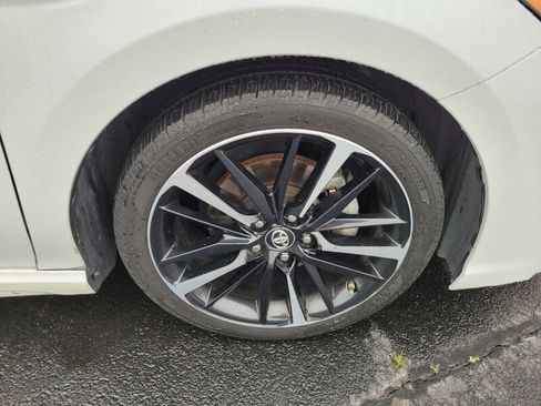 Used 2019 Toyota Camry XSE image 16