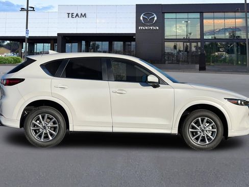 New 2025 MAZDA CX-5 AWD 2.5 S w/ Preferred Package image 3