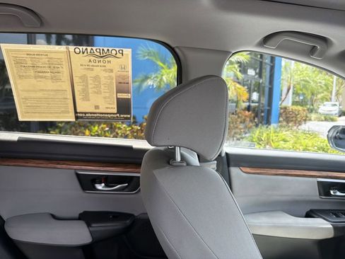 Used 2018 Honda CR-V EX image 14