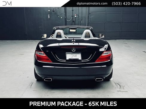 Used 2014 Mercedes-Benz SLK 250 image 5