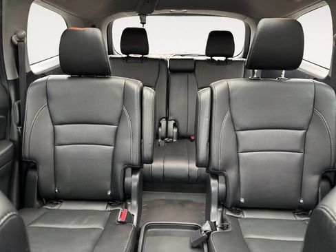 Used 2021 Honda Pilot Elite image 13