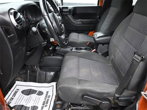 Used 2011 Jeep Wrangler Unlimited Sport image 16