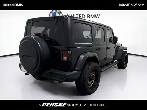 Used 2022 Jeep Wrangler Unlimited Sport AWD/4WD image 5