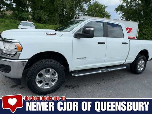 Used 2024 RAM 2500 Big Horn AWD/4WD image 4