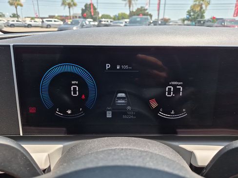 Used 2025 Hyundai Tucson SEL FWD image 19