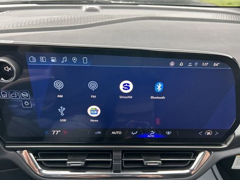 New 2026 Chevrolet Equinox EV LT image 8