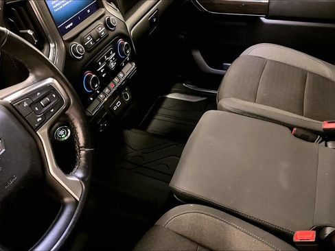 Used 2019 Chevrolet Silverado 1500 LT w/ All-Star Edition AWD/4WD image 19