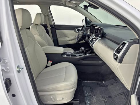 Used 2022 Kia Sorento SX image 15