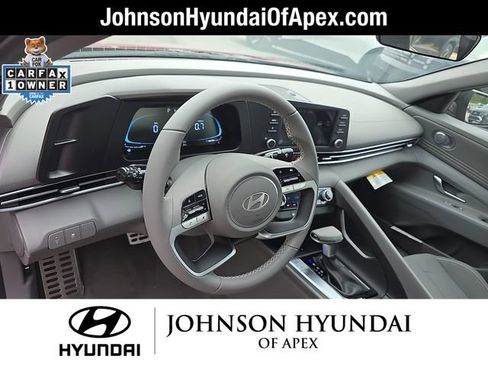 Certified 2025 Hyundai Elantra Sport FWD image 25