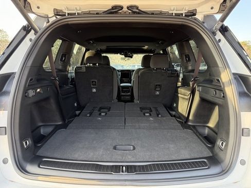 New 2025 Jeep Grand Cherokee L Laredo w/ Luxury Tech Group I image 30