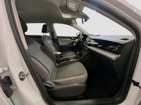 Used 2024 Volkswagen Taos S image 31