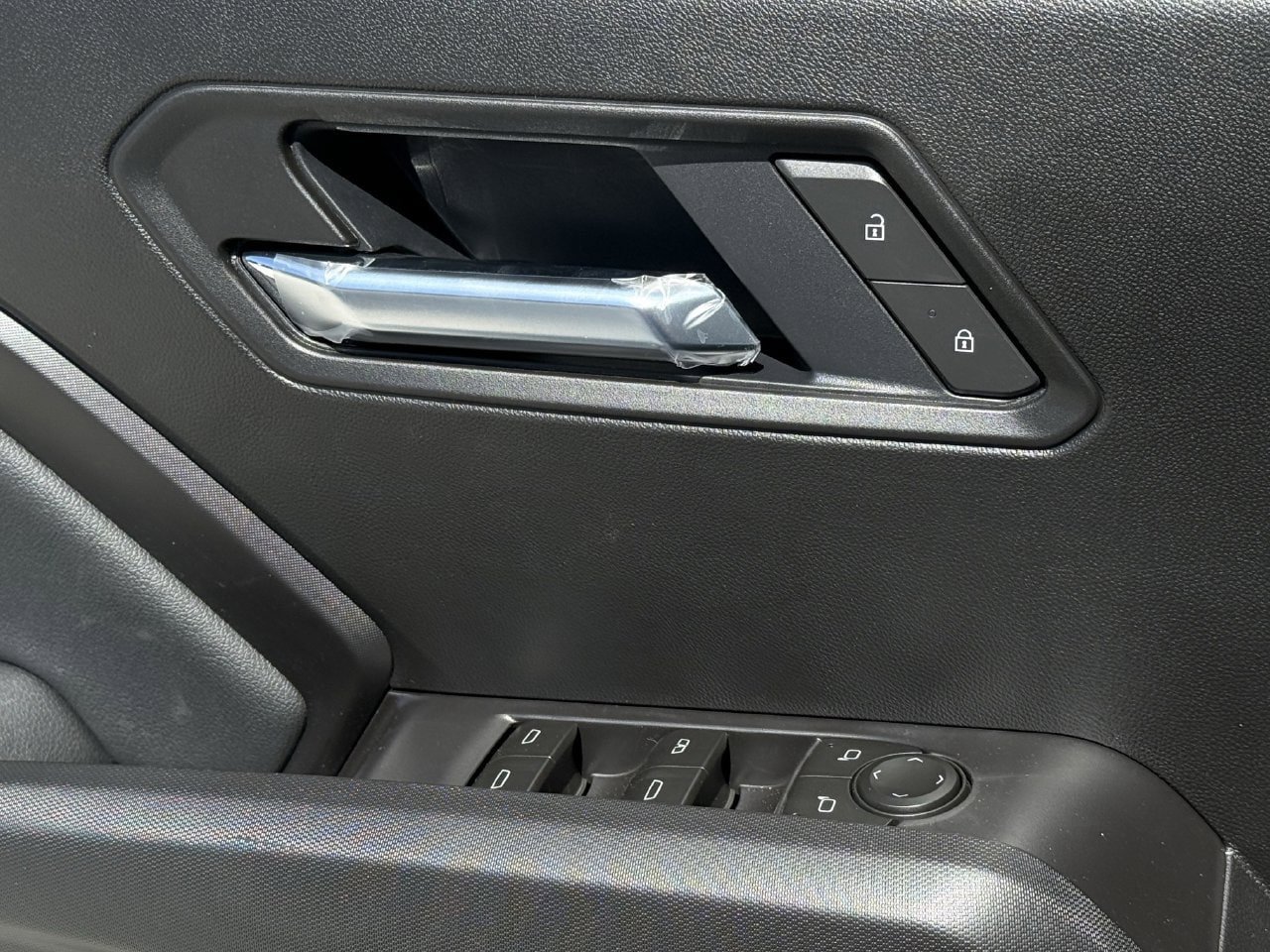 New 2026 Chevrolet Colorado LT w/ LT Convenience Package RWD image 19