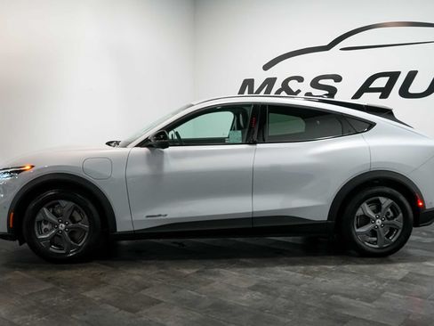 Used 2023 Ford Mustang Mach-E Select RWD image 3