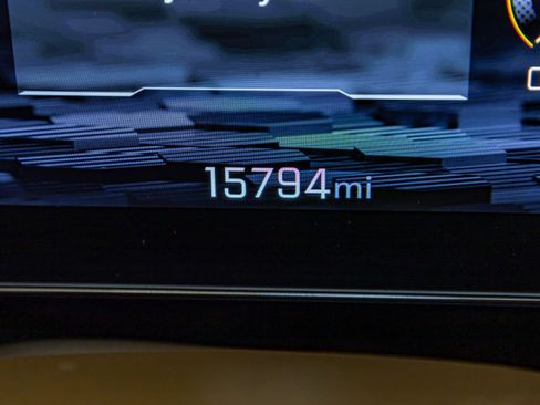 Used 2025 Chevrolet Tahoe Z71 w/ Z71 Off-Road Package image 20