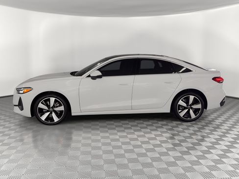 Used 2025 Audi A5 2.0T Premium w/ Convenience Package AWD/4WD image 2
