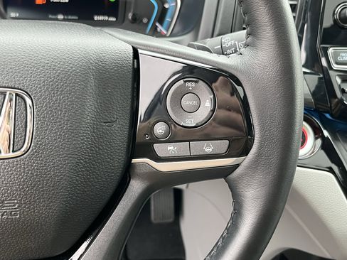 Certified 2023 Honda Odyssey Elite image 24