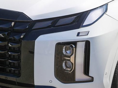 Certified 2025 Hyundai Palisade Calligraphy AWD/4WD image 8