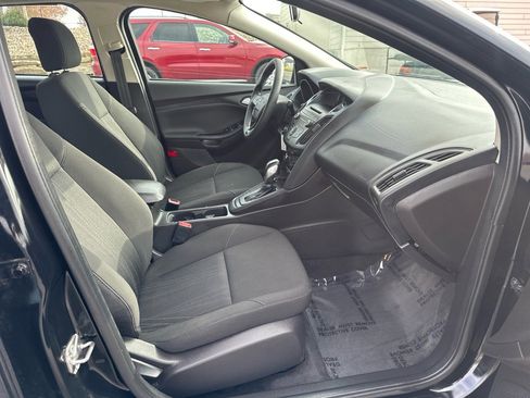 Used 2016 Ford Focus SE image 15