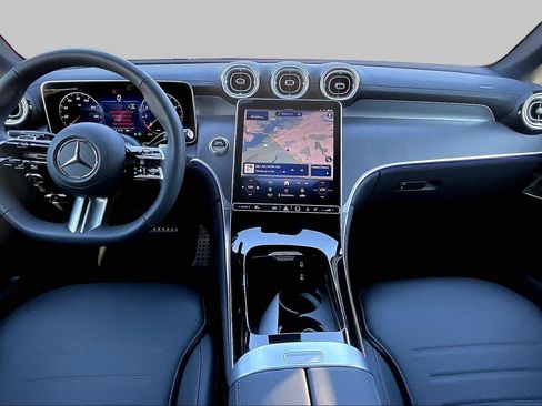 Used 2026 Mercedes-Benz GLC 300 4MATIC image 14