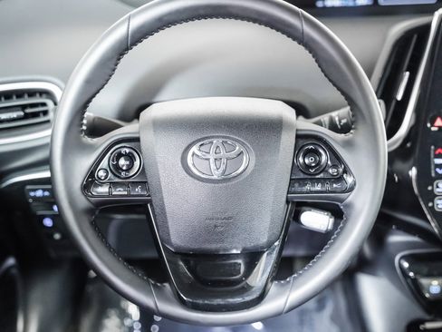 Used 2021 Toyota Prius Prime XLE image 15