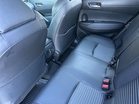 Used 2024 Toyota Corolla Cross AWD Hybrid w/ Convenience Package image 12