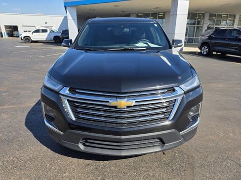 Used 2023 Chevrolet Traverse LT image 7