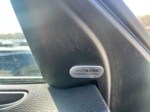 Used 2023 Chrysler 300 S image 36